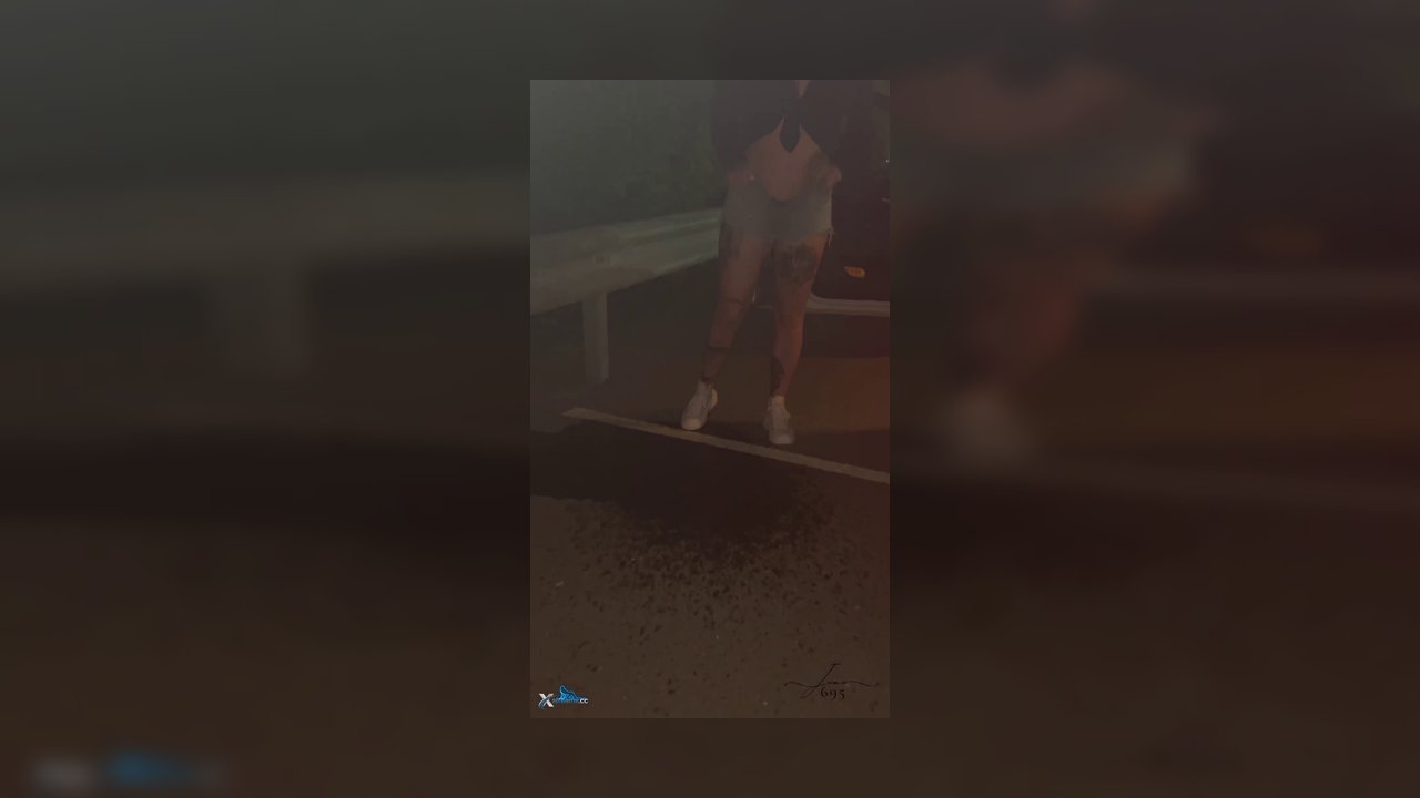 June695 – Natursekt auf Öffentlicher Straße