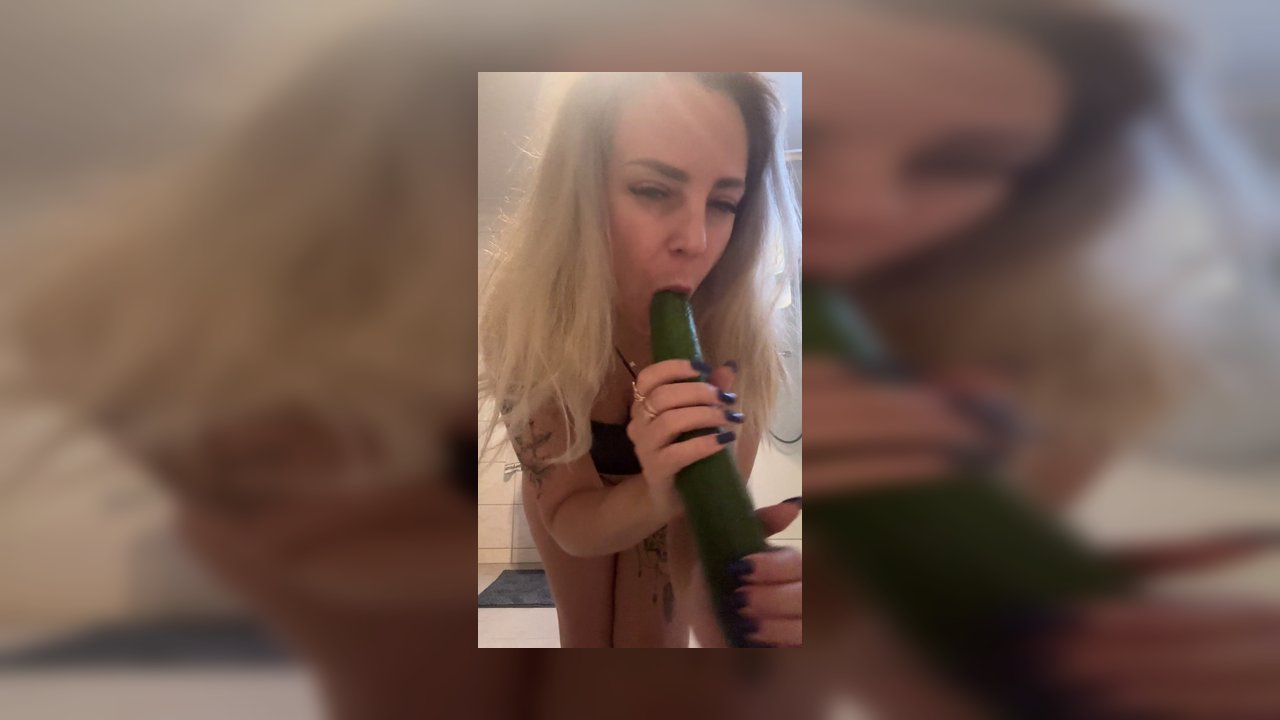 LarisaCum – Was willst du mit meinem Arschloch machen