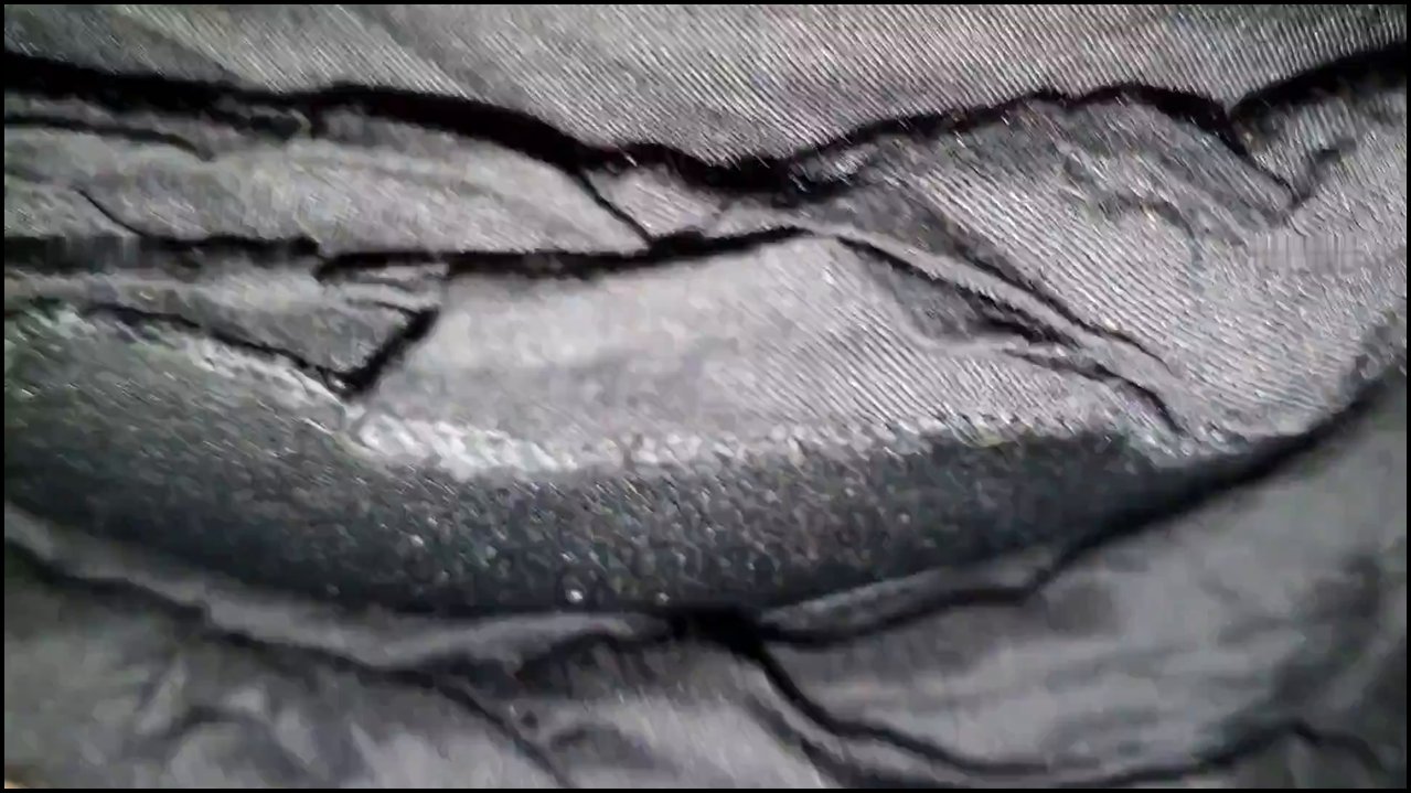 Fickmaus21 – UNVERHÜTET – Er durfte noch nie ohne Gummi ficken