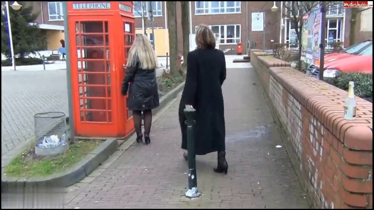 RosellaExtrem – Krasser Public Piss vor Leuten in der Stadt